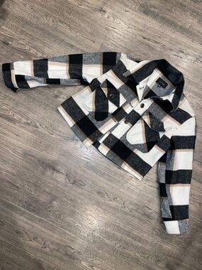 Love Tree Black, Cream & Brown Plaid Shacket